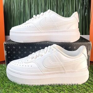 Nike court vison ultra new size 10 Women's Platform White Sneakers